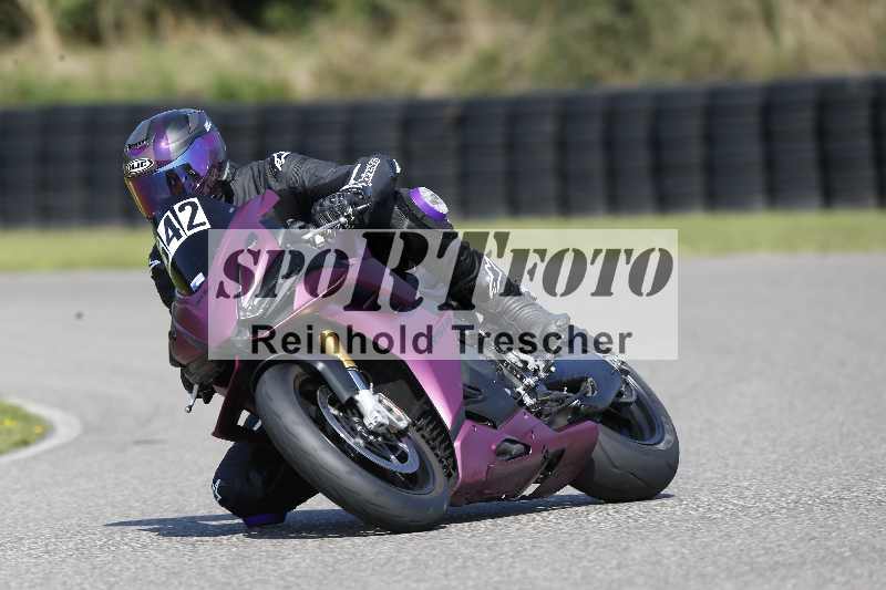 /44 09.08.2025 Plüss Moto Sport ADR/Freies Fahren/542